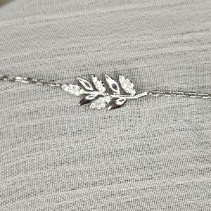 🍒 Leaf Adjustable Bracelet